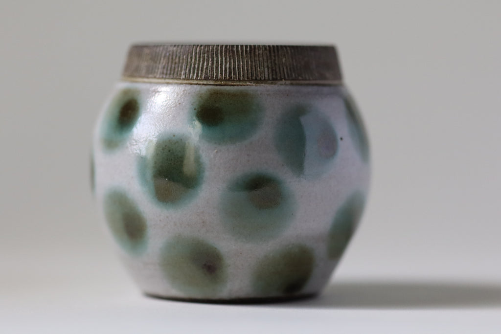 bud vase - green dots