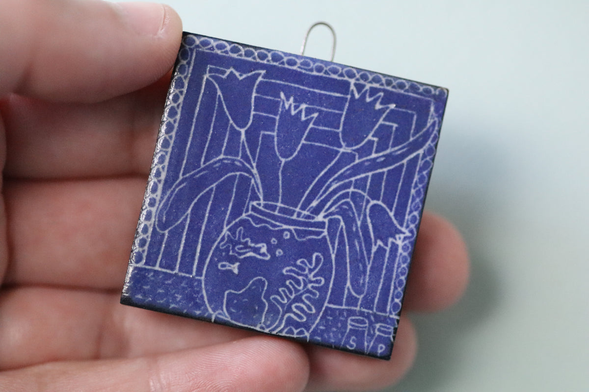 fish bowl flowers tile